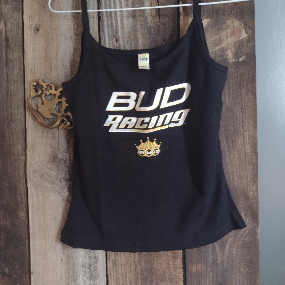 Women's bud racing top